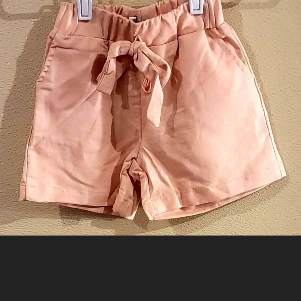 Blush Berumda Short